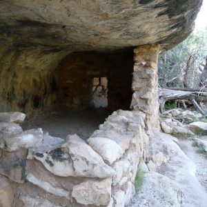 Sinagua Ruins - Island Trail