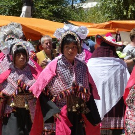 Pujllay & Feria dominical – Tarabuco