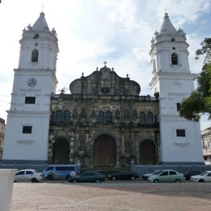 Iglesia - Casco Viejo